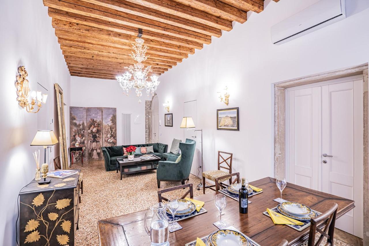 Ca' San Beneto Completely Refurbished In A Fabulously Central Area Venecia Exterior foto