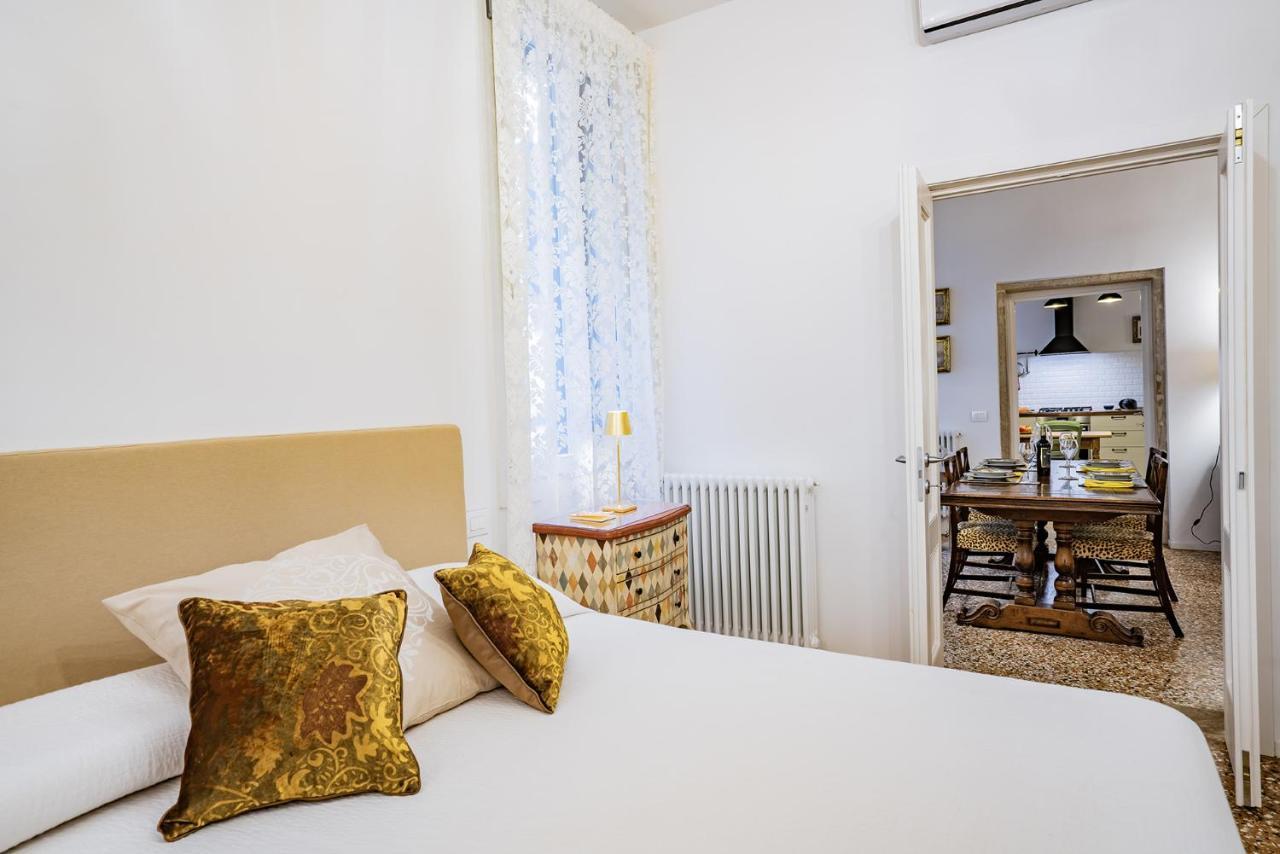 Ca' San Beneto Completely Refurbished In A Fabulously Central Area Venecia Exterior foto